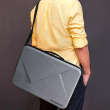 Load image into Gallery viewer, Companion Portable™ Display Carrying Case - 24P100CASE